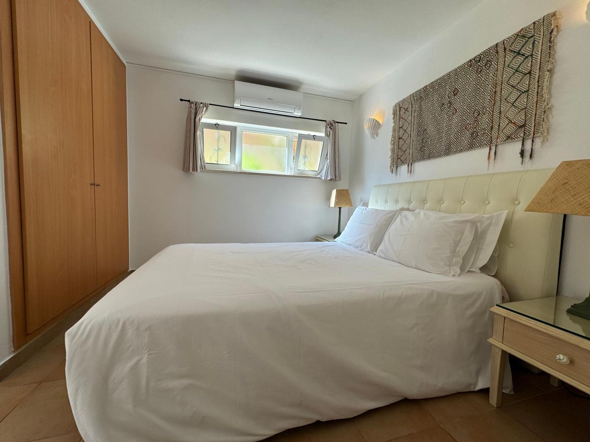 Happy Silva Guesthouse Lagos Exterior foto