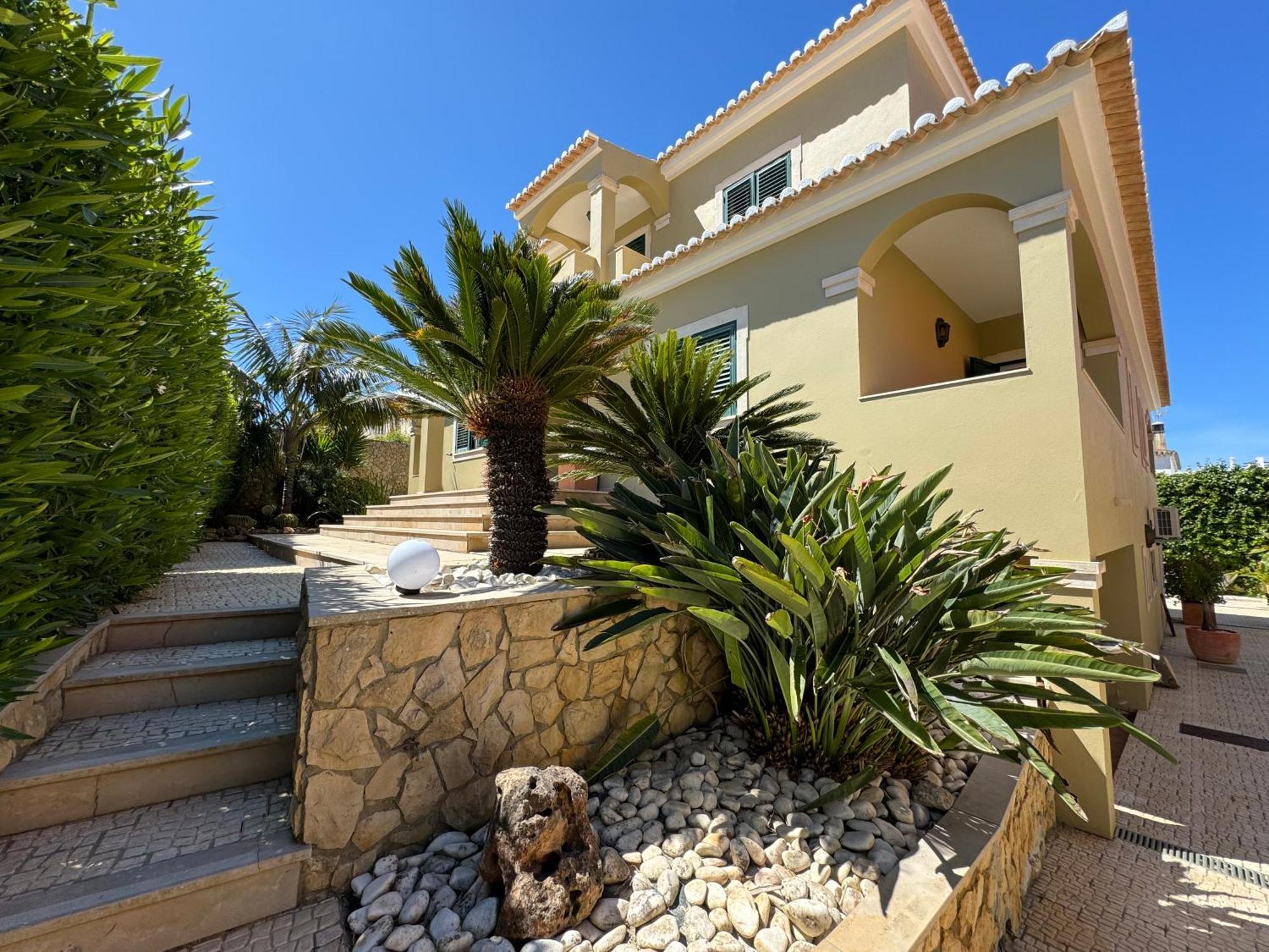 Happy Silva Guesthouse Lagos Exterior foto